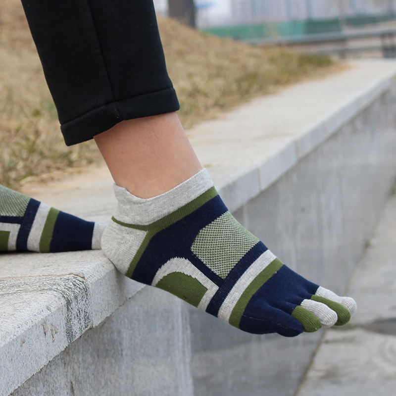 1/5 Pairs  Men’s Five-Toe Athl - مراجعة Ankle Sock Low Cut وسعره